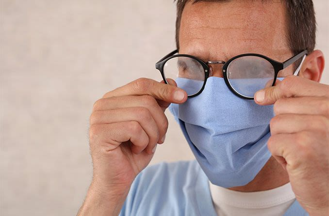 10 Ways to Prevent Glasses from Fogging Up While Wearing a Mask prevent Glasses from Fogging Up While Wearing a Mask